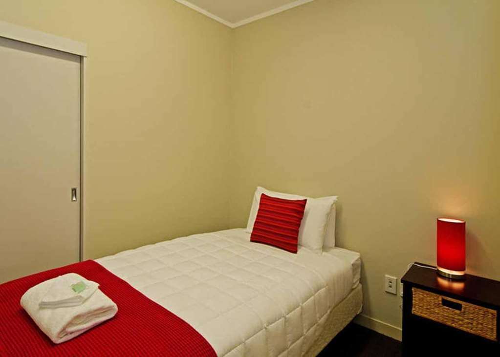 Kudos Business Suites & Airport Motel Auckland Bilik gambar